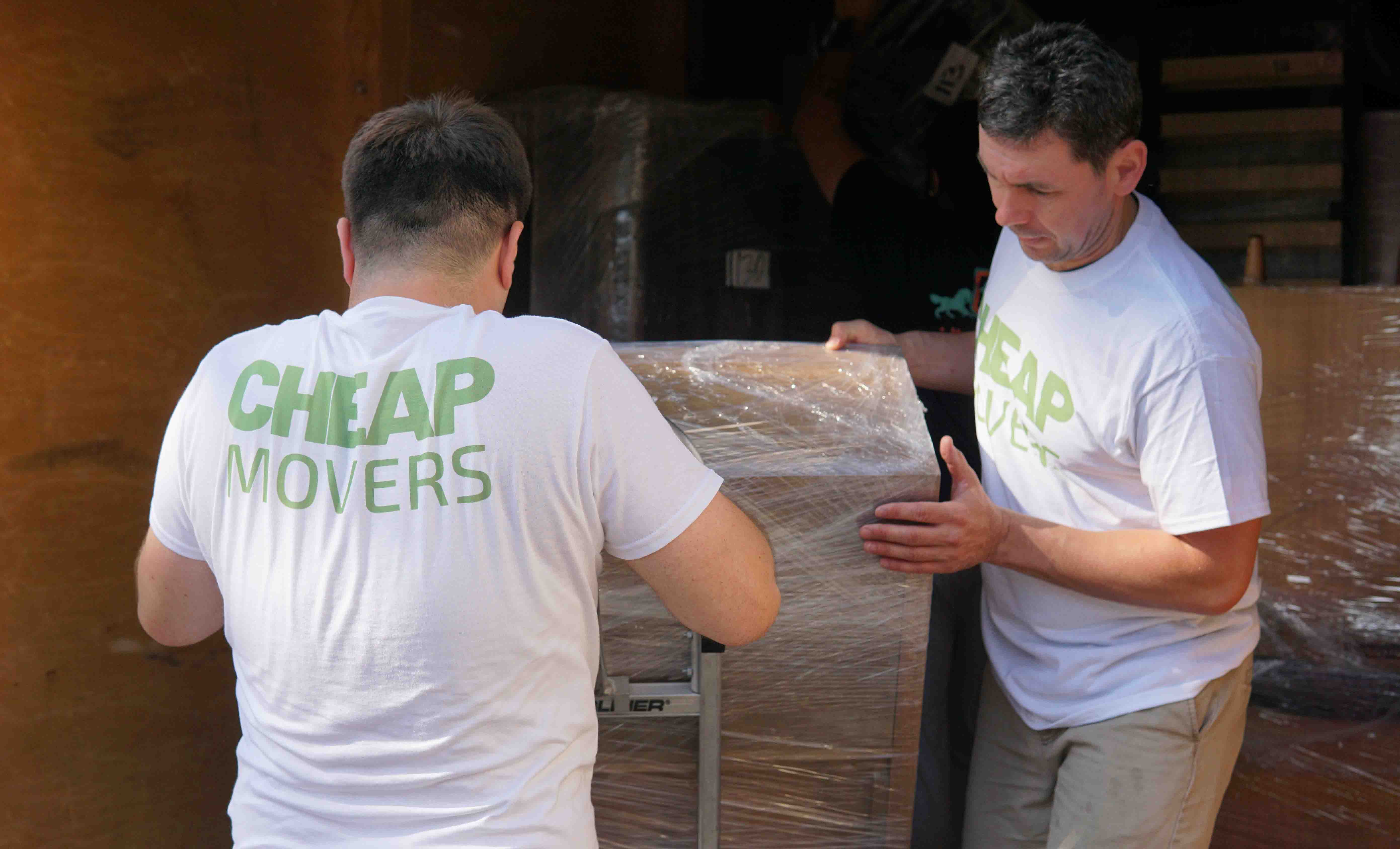 media-how-to-move-a-dining-room-table